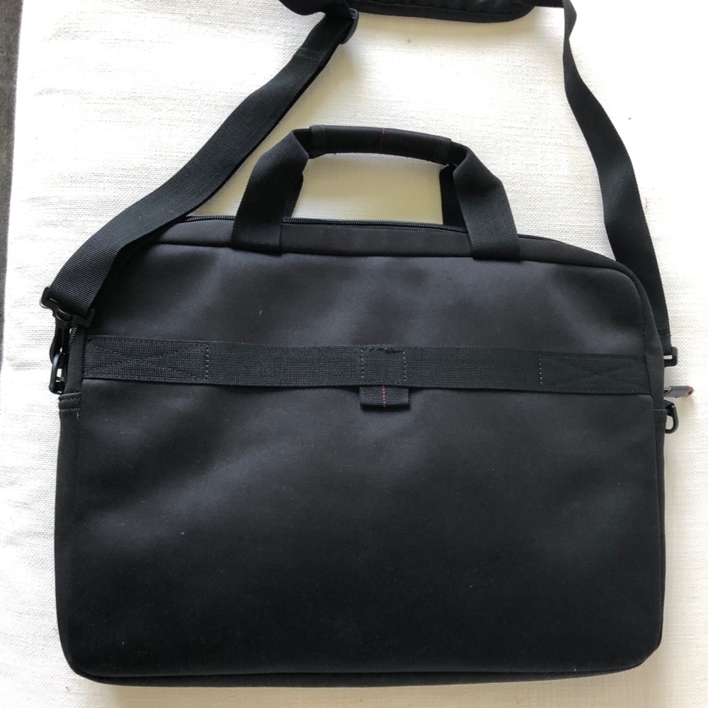 Samsonite Laptop Case - Picture 3 of 8